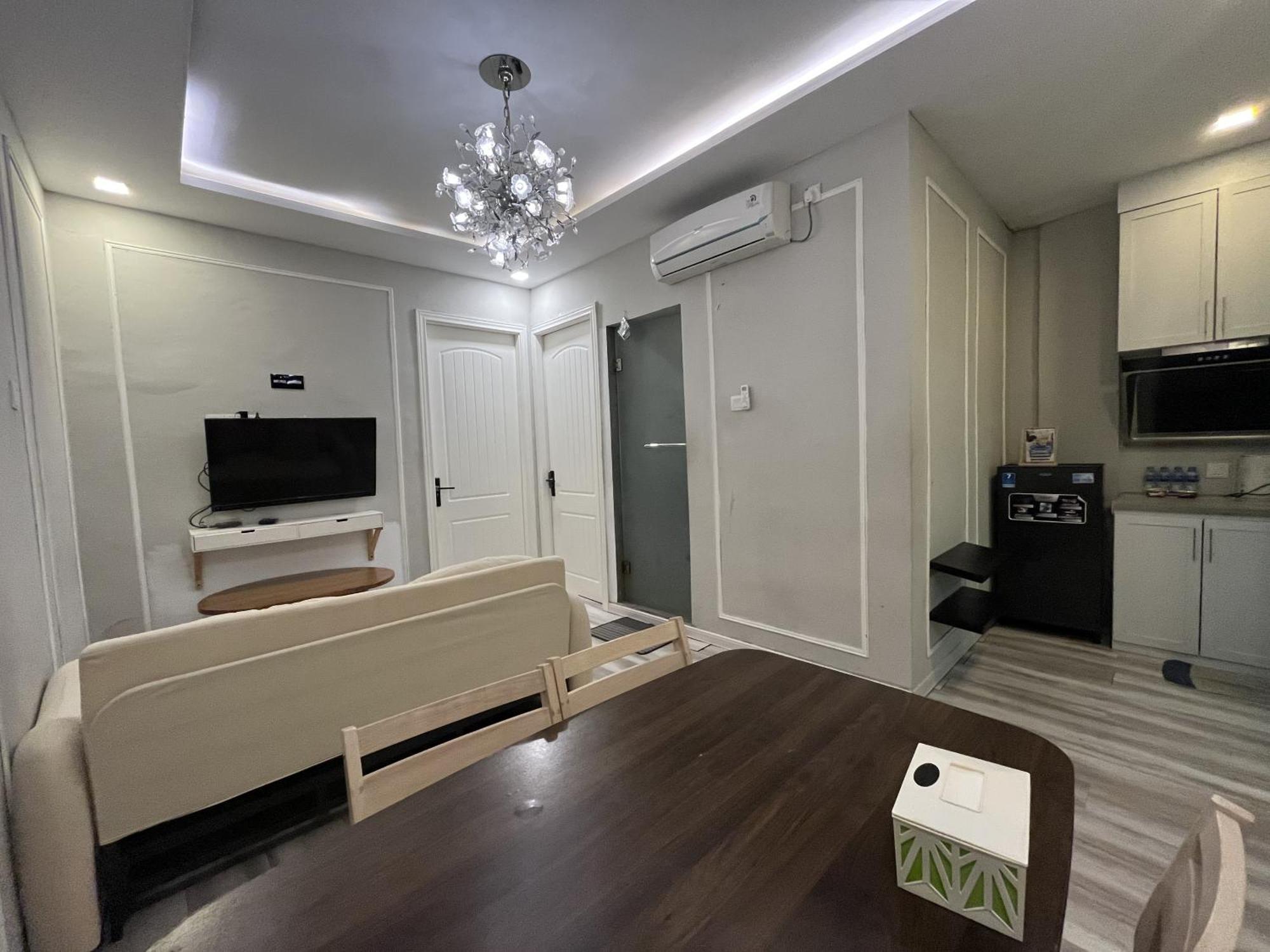 Casanova Penuin Batam Homestay Nagoya