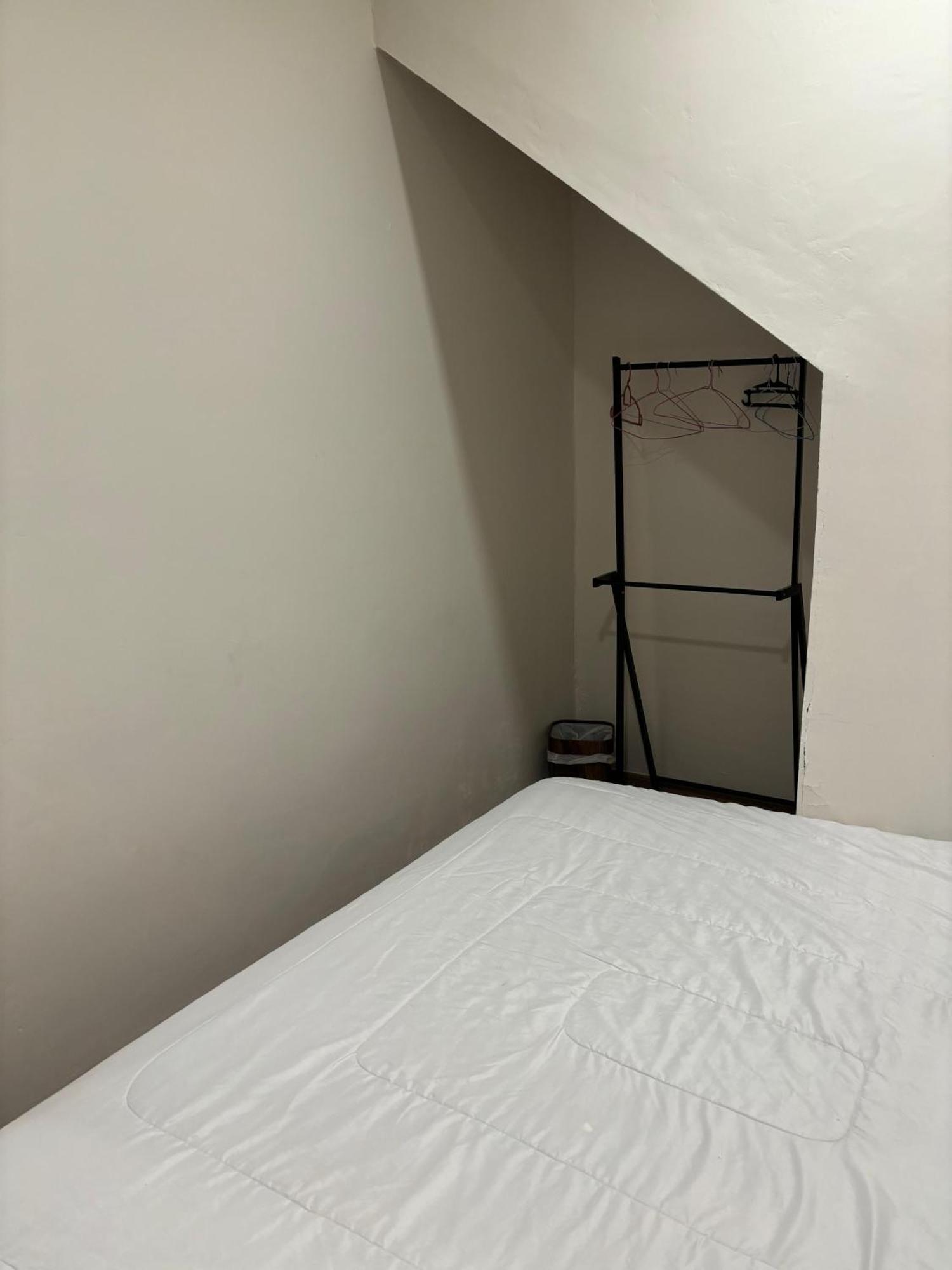 Homestay Casanova Penuin Batam *